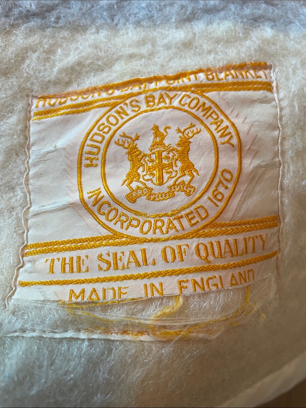 Hudson's Bay cream 4 point blanket